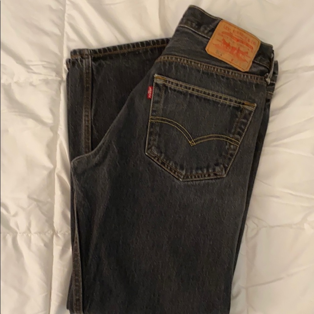 LEVI’S 501’s - Picture 2 of 7
